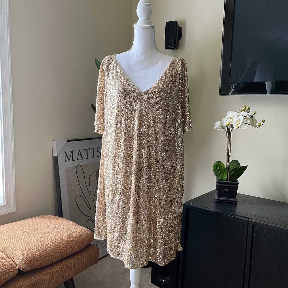New! Event! Ann Taylor Sequin V-Neck Dress